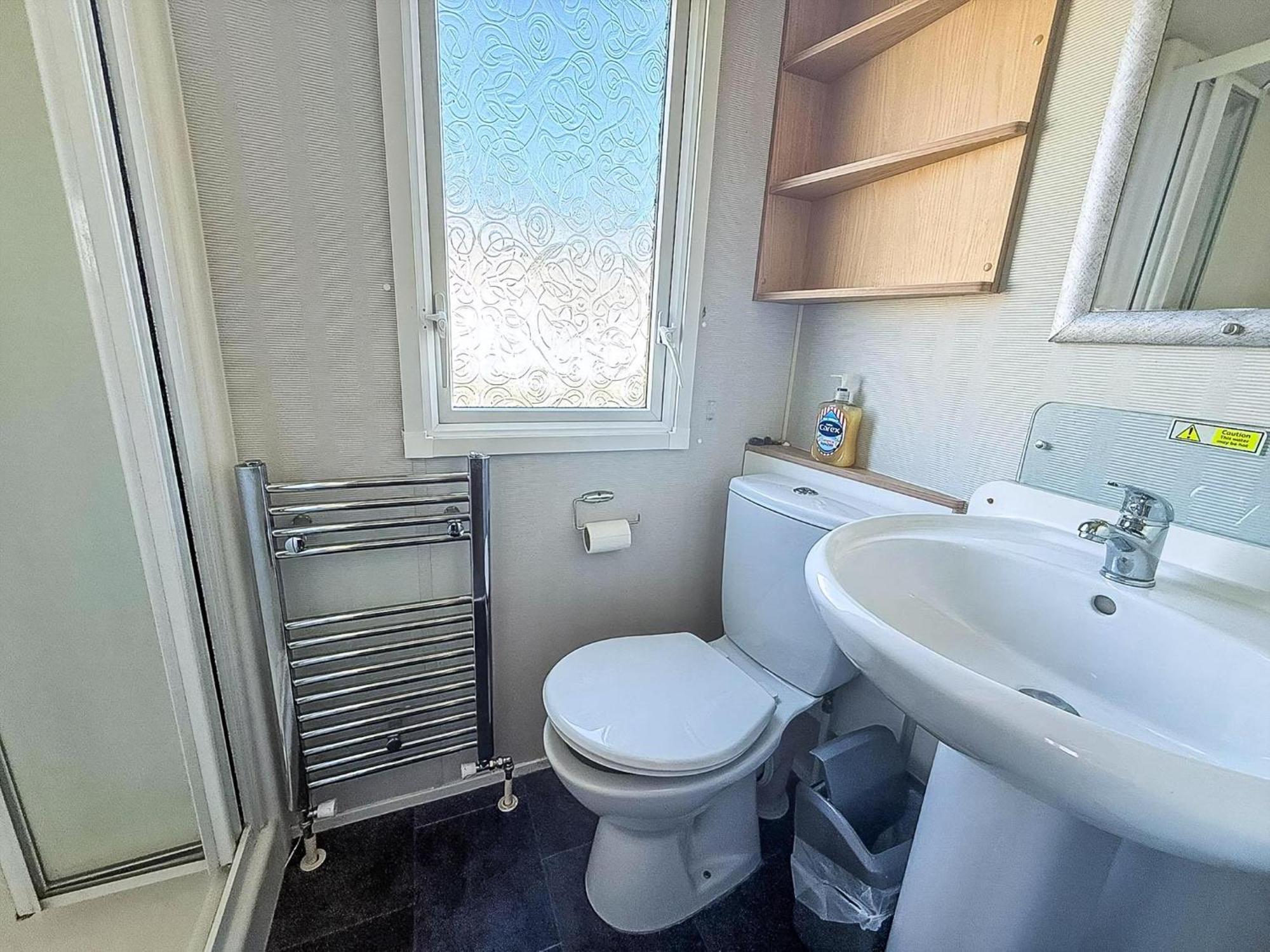 Lovely 8 Berth Caravan Nearby Scratby Beach In Norfolk Ref 50021F Γκρέιτ Γιάρμουθ Εξωτερικό φωτογραφία
